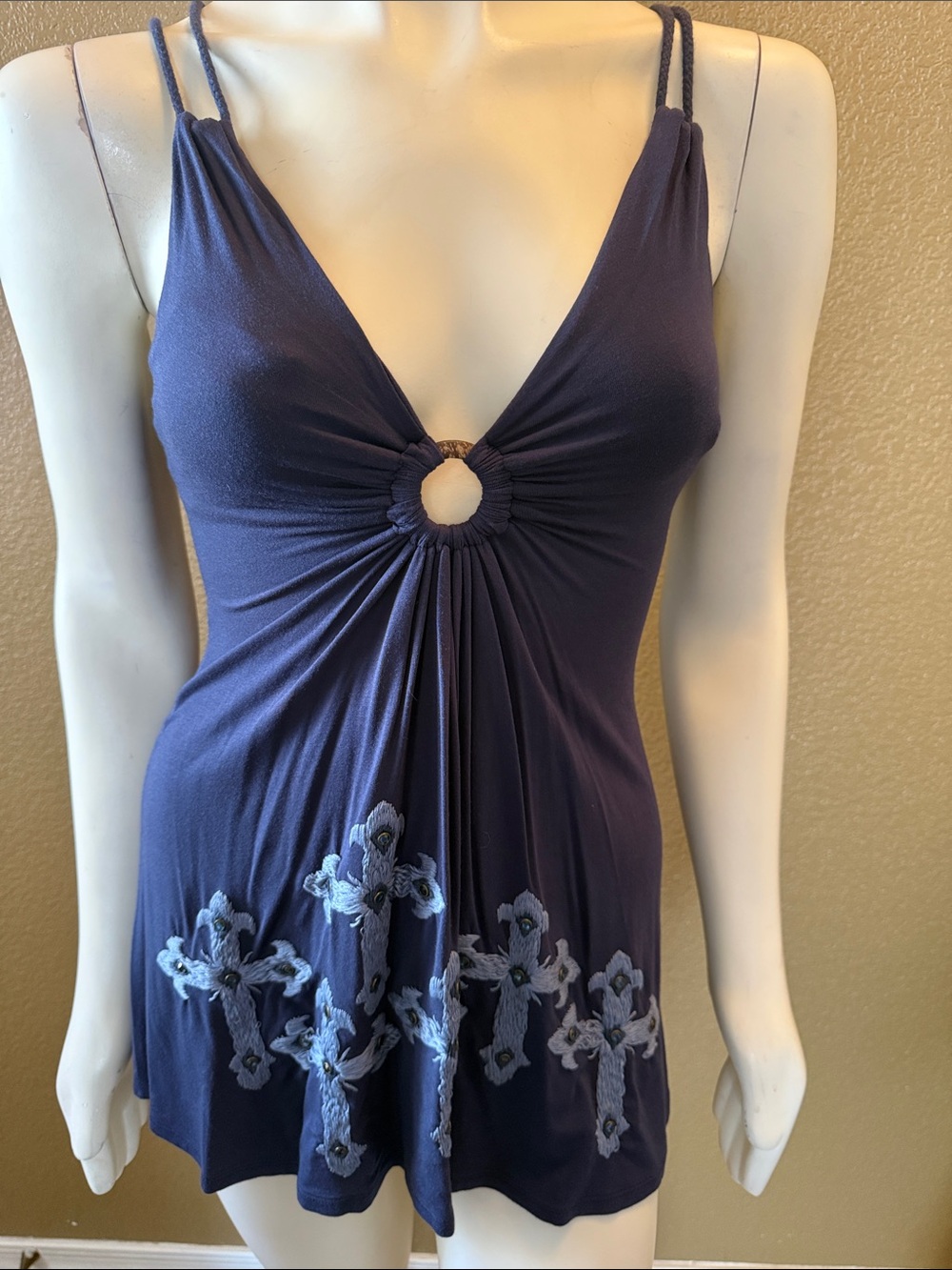 Y2K Vintage Soul Revival Navy Blue Ring-Front Embroidered Cross Tank Top